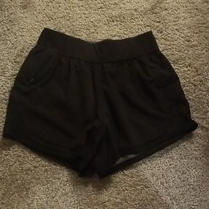 Lululemon athletica size 2 shorts